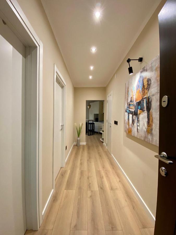 Ivart, City Center, Lux 2Br Apartment, 2 Queen Size Beds 베오그라드 외부 사진