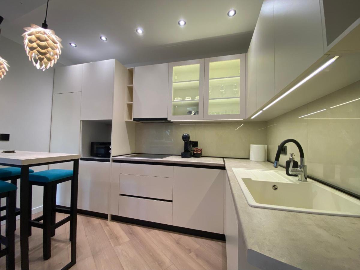 Ivart, City Center, Lux 2Br Apartment, 2 Queen Size Beds 베오그라드 외부 사진