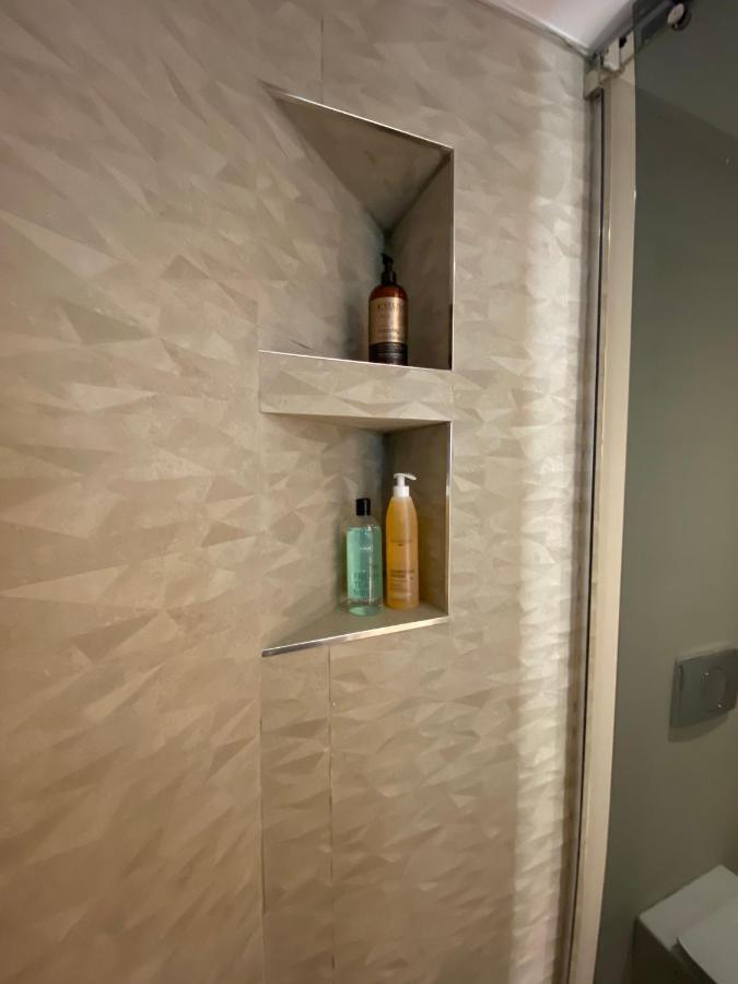 Ivart, City Center, Lux 2Br Apartment, 2 Queen Size Beds 베오그라드 외부 사진